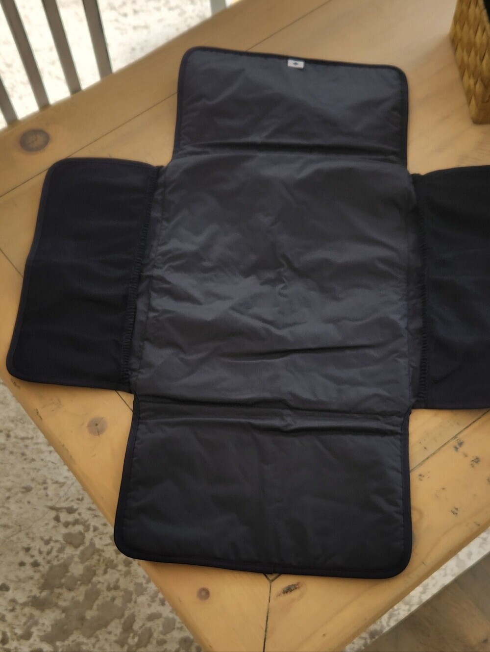 kate spade Changing Pad - Picture 3 of 10